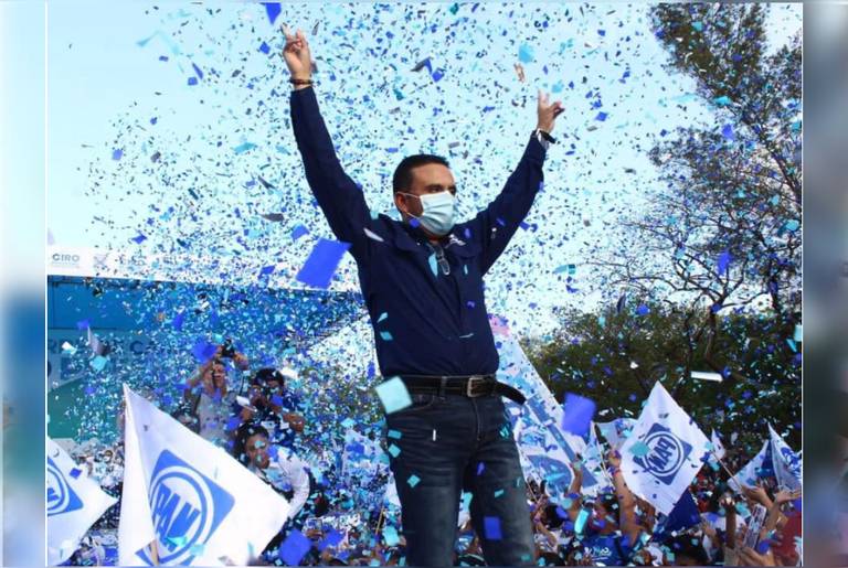 Ciro Hern ndez recibe el apoyo de miles altamirense El Sol de